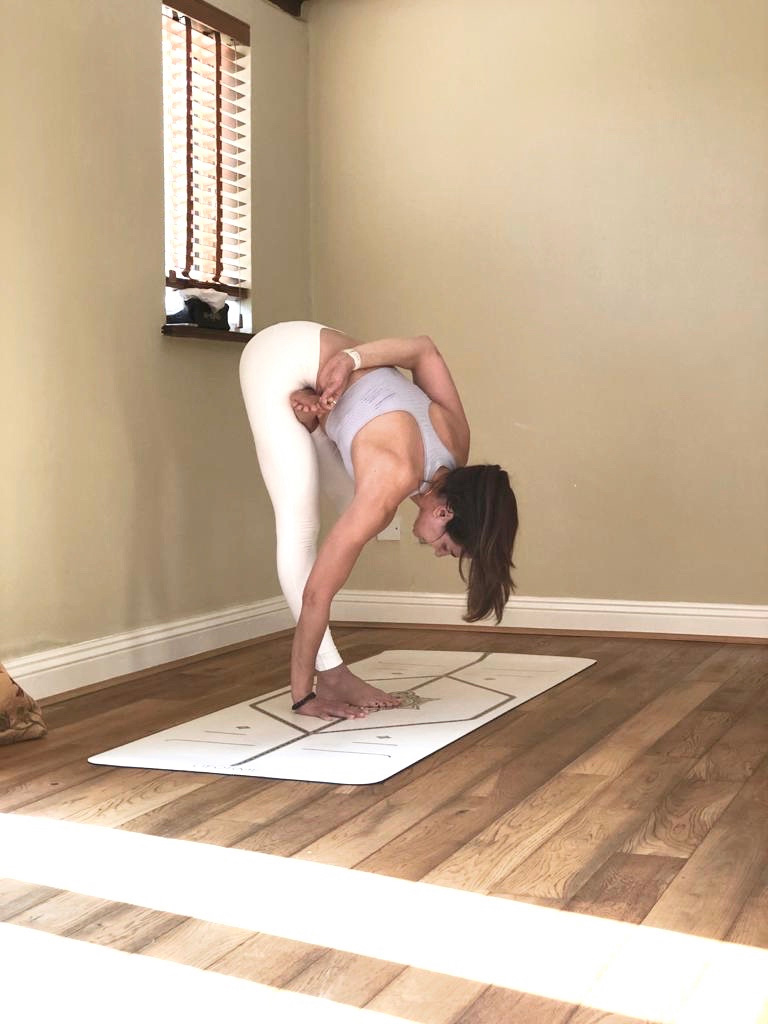 Humble Flamingo Pose by Bernadette Cordeau - Exercise How-to - Skimble